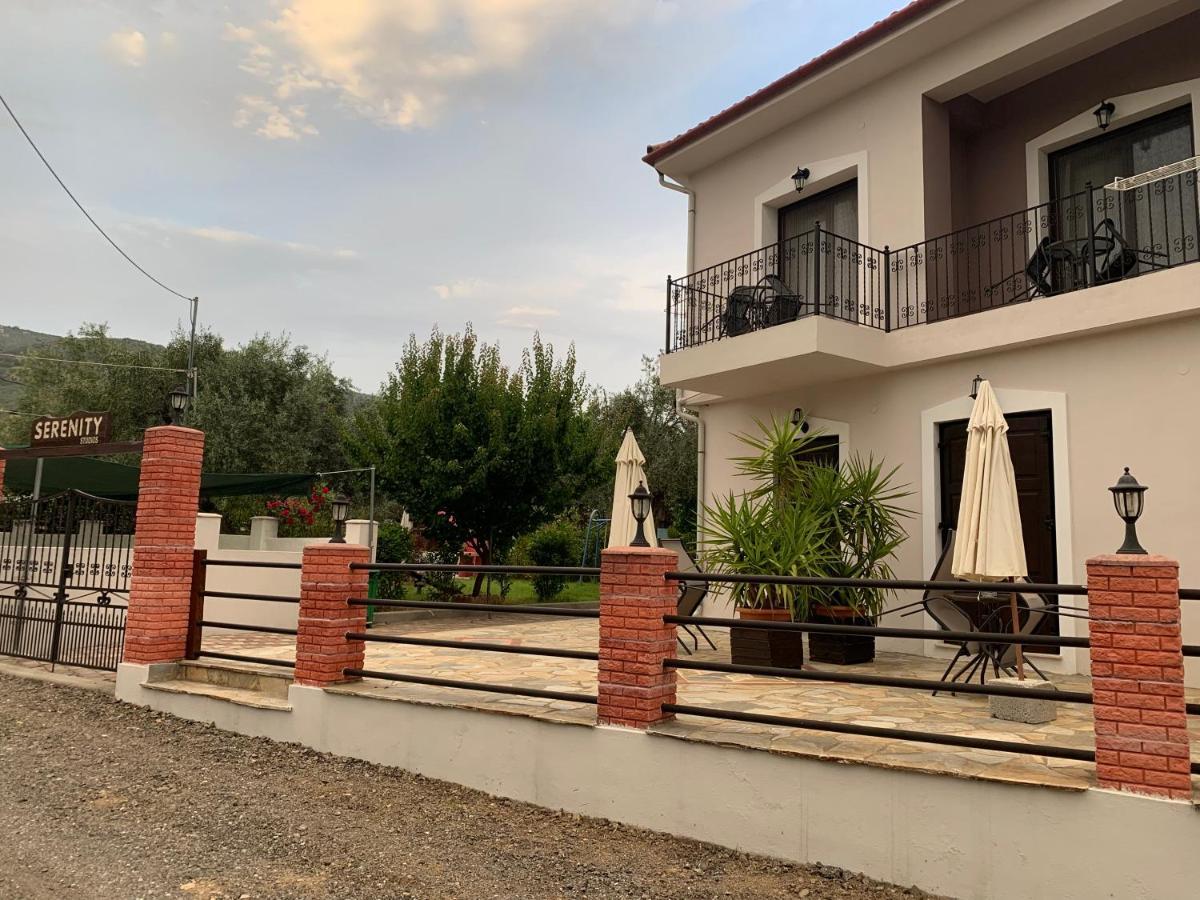 Serenity Studios بلاك كالا المظهر الخارجي الصورة