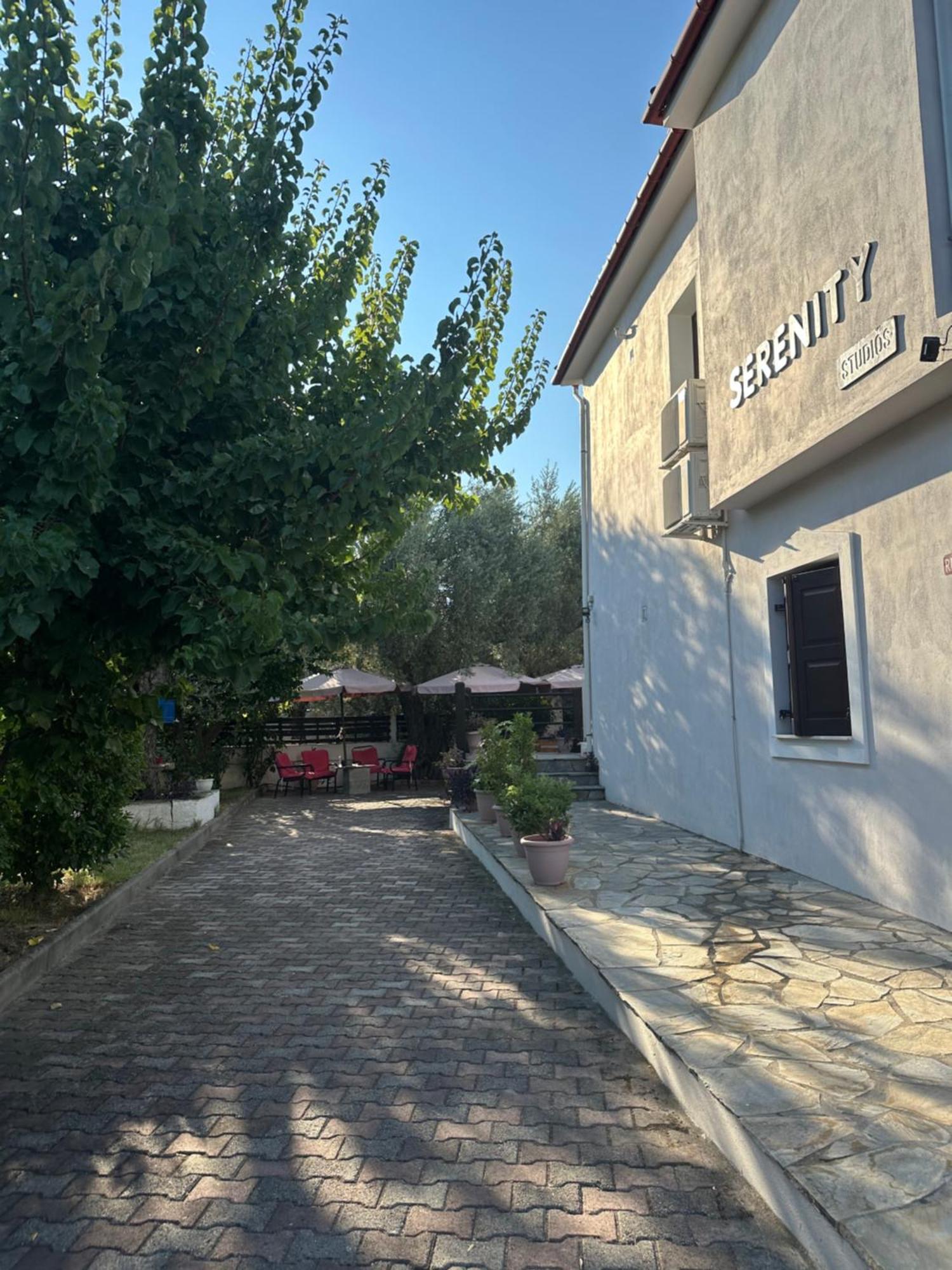 Serenity Studios بلاك كالا المظهر الخارجي الصورة